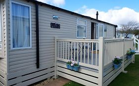 Shorefield Country Park Self-Catering Holiday Home